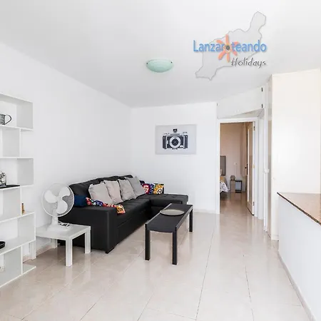 Vivienda Vacacional Sea Breeze Apartment Puerto del Carmen (Lanzarote)